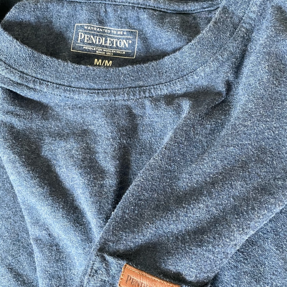 Pendleton Long Sleeve - Picture 2 of 3